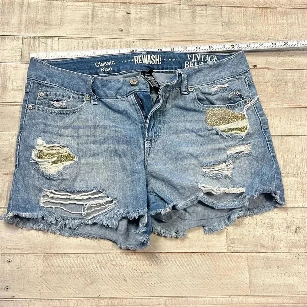 Rewash Vintage Reunion Distressed Glitter Denim Shorts Light Wash Blue 11/30 Y2K
